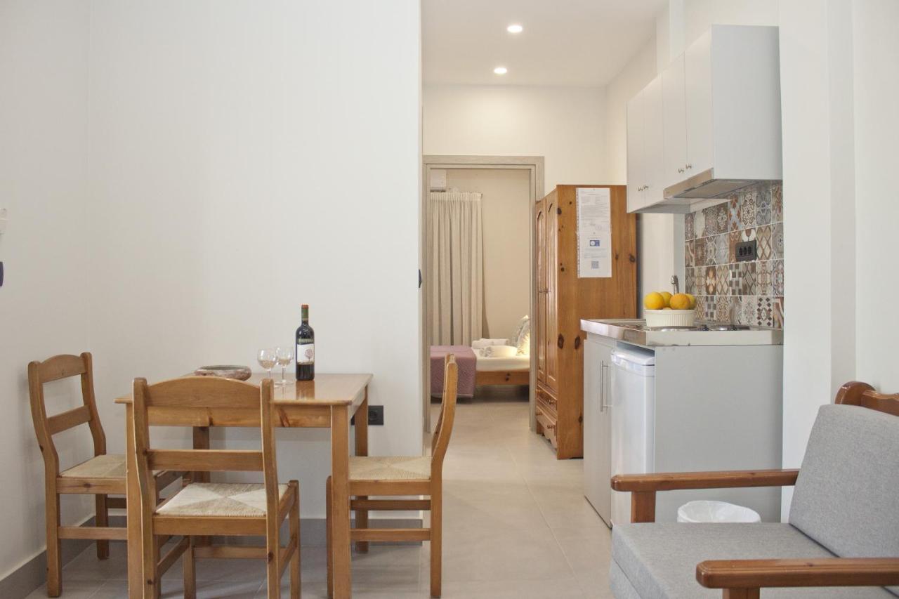 Vaso Apartments Платаньяс Экстерьер фото